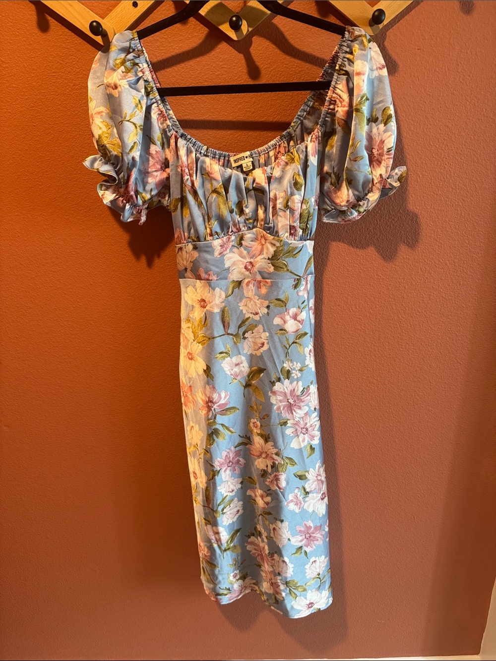 Floral Puff-Sleeve Midi Dress in Blue